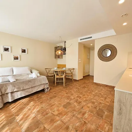 Ciencias N Apartment